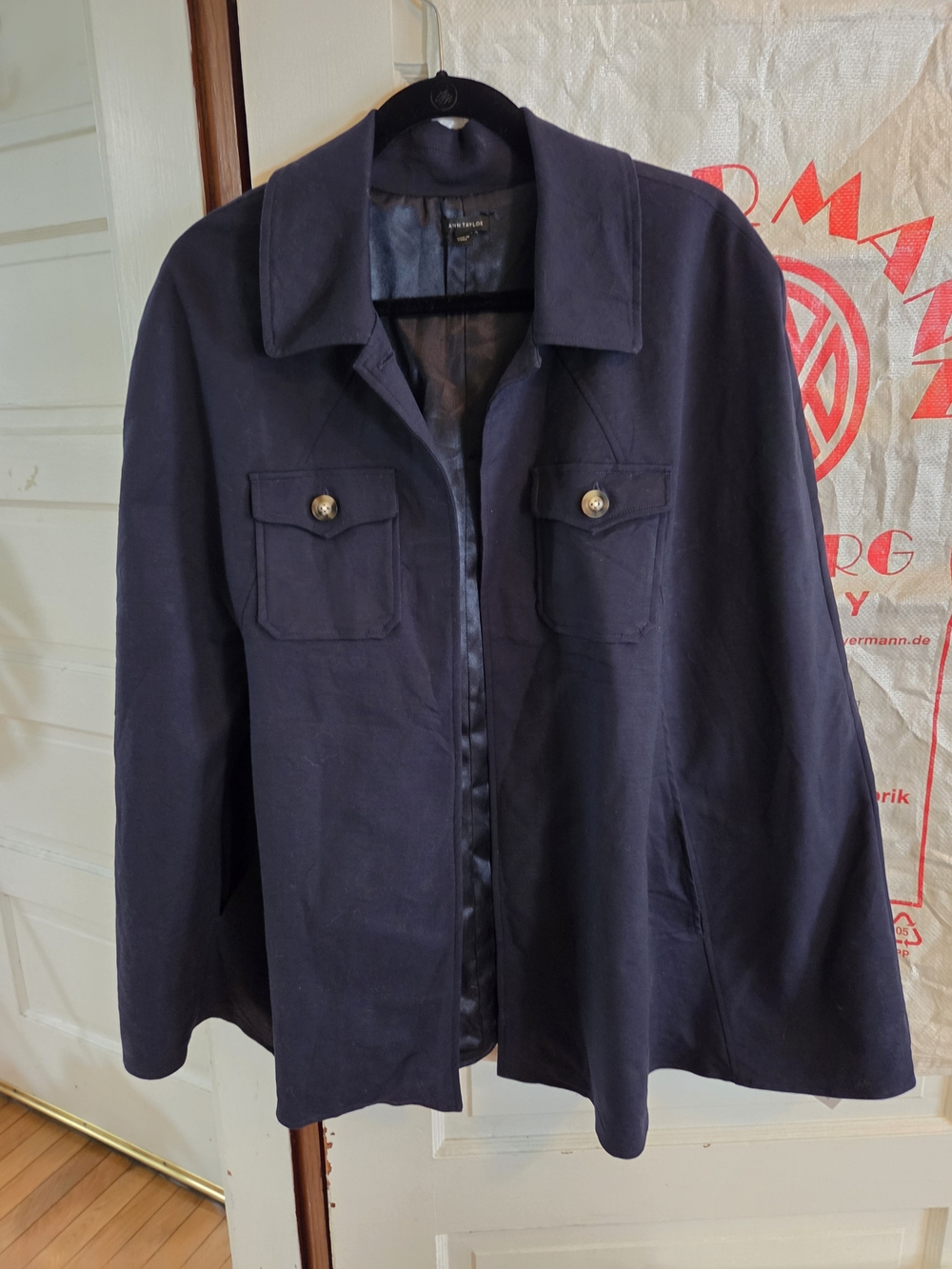 Ann Taylor One Size Cape